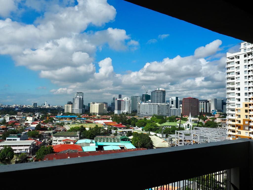 Cebu R Hotel Mabolo Exterior photo